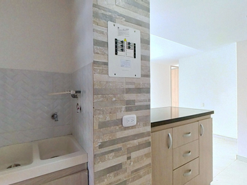 Se vende apartamento en piso 6 Ciudad Melendez