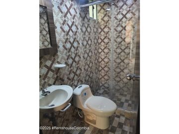 Apartamento en Madrid (Cundinamarca) RAH CO: 26-830