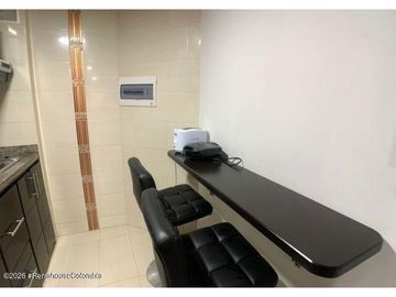 Apartamento en Bogota (Bogota D.C.) RAH CO: 26-833