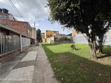 Casa en Bogotá (Bogota D.C.) RAH CO: 26-834