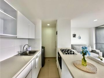 Apartamento para la renta amoblada en Sabaneta, sector Las lomitas