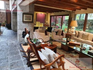 Casa en  Venta en Alvaro Obregón, Paseo de las Lomas RG 22-5367