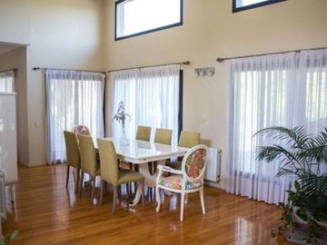 CASA LUMINOSA EN UNA PLANTA CLUB DE CAMPO EL PASO