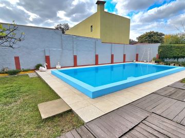VENTA CASA + DPTO + GALPON MORENO PASO DEL REY