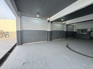 VENTA EDIFICIO COMERCIAL ESTRENAR COCHERAS MERLO