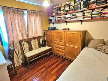 VENTA CASA 5 AMB PILETA GALERIA HARAS M. VICTORIA