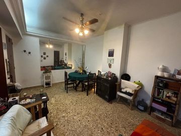 DEPARTAMENTO 2 AMBIENTES VENTA FLORES