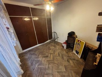 DEPARTAMENTO 2 AMBIENTES VENTA FLORES