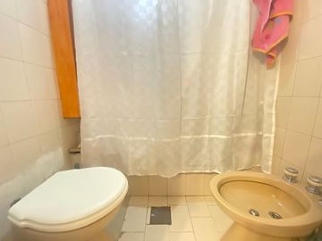 VENTA PH 3 AMB C/TERRAZA Y PARRILLA ACEPTA PERMUTA