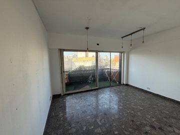 VENTA DEPARTAMENTO CUIDADELA 3 AMBIENTES C/ BALCON