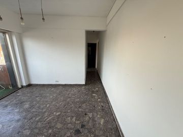 VENTA DEPARTAMENTO CUIDADELA 3 AMBIENTES C/ BALCON