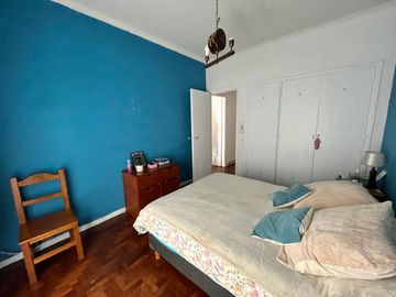 DPTO 3 AMB EN VENTA EN CENTRO AL FRENTE CON BALCON