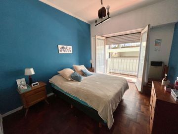 DPTO 3 AMB EN VENTA EN CENTRO AL FRENTE CON BALCON