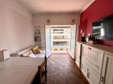 DPTO 3 AMB EN VENTA EN CENTRO AL FRENTE CON BALCON