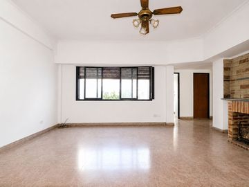 DEPARTAMENTO 3 AMB EN VENTA EN SAN MARTIN 2 PATIOS