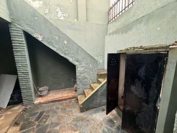 CASA 2 DORM A REFACCIONAR EN MAIPU SECCION 2