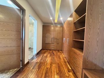 Luxury Residence Across from Town Square Metepec