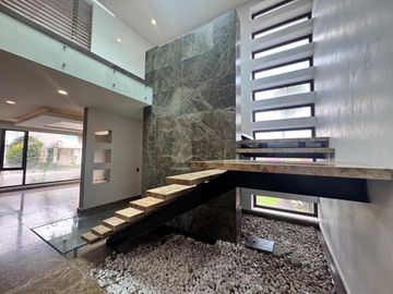 Luxury Residence Across from Town Square Metepec