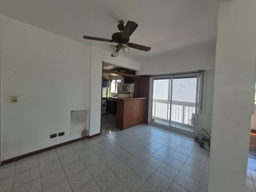 VENTA DEPARTAMENTO 3 AMB BALVANERA BALCON PARRILLA
