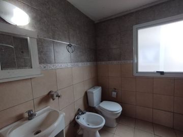 DEPARTAMENTO 2 DORMITORIOS VENTA LA PLATA TERRAZA