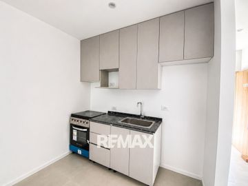 VENTA DEPARTAMENTO MONOAMBIENTE C/JARDIN EN PILAR