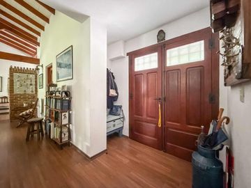 VENTA CASA 4 AMB IMPECABLE EL MIRASOL PILETA
