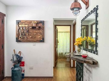 VENTA CASA 4 AMB IMPECABLE EL MIRASOL PILETA