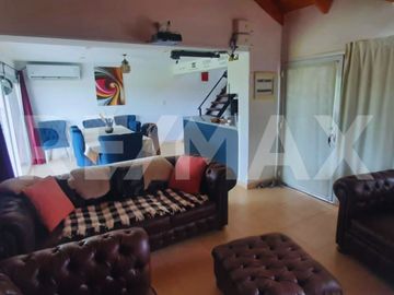 Venta Casa Amoblada, Yacht Club Lago Mari Menuco