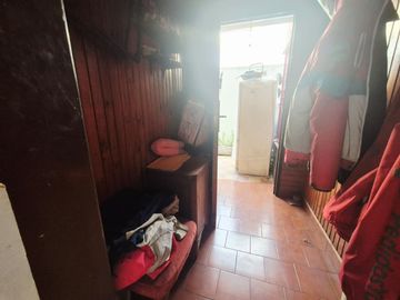 VENTA PH 2 AMBIENTES CASTELAR  PATIO SIN EXPENSAS