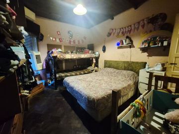 VENTA PH 2 AMBIENTES CASTELAR  PATIO SIN EXPENSAS