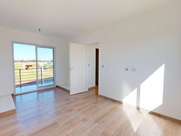 VENTA CASA 4 AMBIENTES BARRIO LAGUNA AZUL