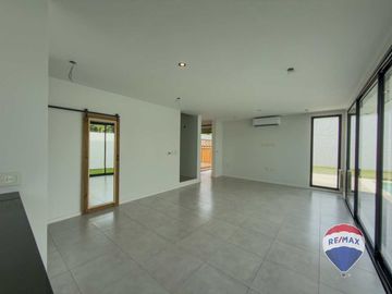 CASAS EN VENTA EN VILLA CASTELLS