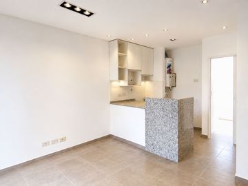 ALQUILER DEPARTAMENTO 2 AMB BALCÓN COCHERA BERNAL