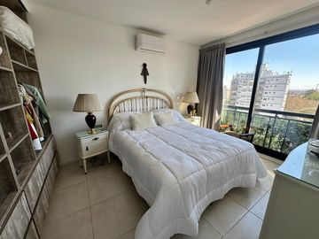 VENTA DEPTO 3 AMB CON COCHERA  BERNAL CENTRO