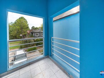 VENTA CASA 7 SUITES PILETAS FINANCIACION  ESCOBAR