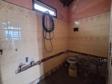 VENTA PH 4 AMB EN OBRA + TERRAZA- PARQUE PATRICIOS