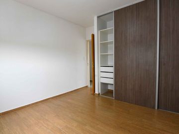 VENTA - Depto 2 ambientes con balcón APTO CREDITO