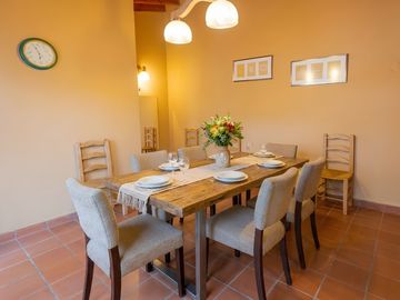 2 Ambientes c/ Patio, Quincho y Cochera en Liniers