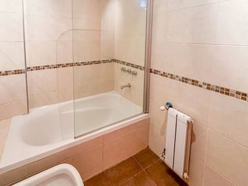 2 Ambientes c/ Patio, Quincho y Cochera en Liniers