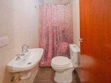 2 Ambientes c/ Patio, Quincho y Cochera en Liniers