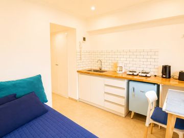 VENTA DEPARTAMENTO MONOAMBIENTE FRENTE ALDREY