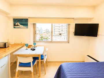 VENTA DEPARTAMENTO MONOAMBIENTE FRENTE ALDREY