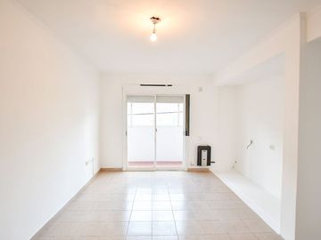Departamento en alquiler Gonnet de 2 dormitorios