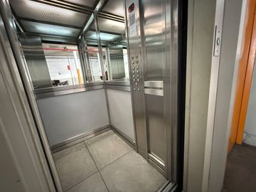 VENTA COCHERA BARTOLOME MITRE 1200