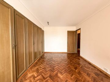 DEPARTAMENTO 4 DORMITORIOS CENTRO - CAÑADA