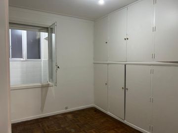 Alquiler 3 ambientes con balcon recoleta