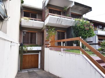 VENTA CASA DUPLEX 4 AMBS ITUZAINGO NORTE PARQUE