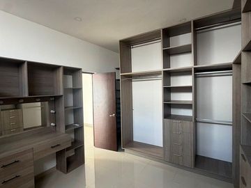 ESPECTACULAR CASA EN VENTA AQUA RESIDENCIAL CANCÚN