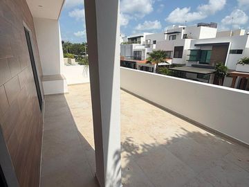 ESPECTACULAR CASA EN VENTA AQUA RESIDENCIAL CANCÚN