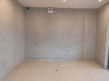 Local Comercial 200m² - Av. San Luis - San Borja, con retiro y doble acceso!
